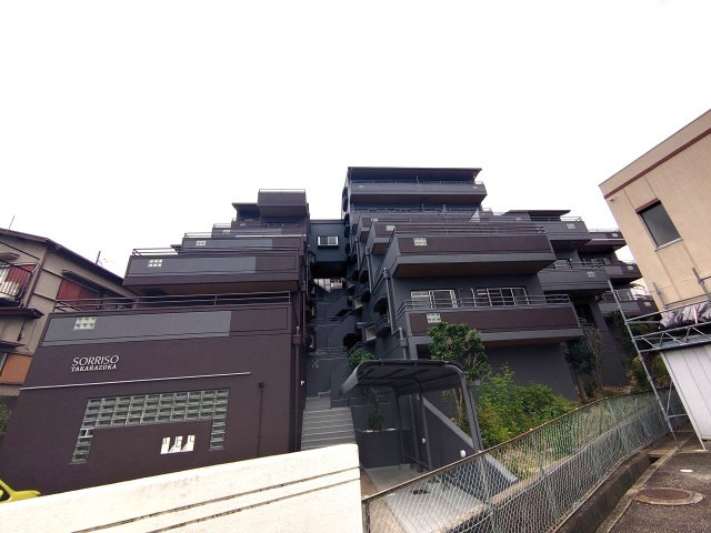 【外観】 | ソリッソ宝塚
