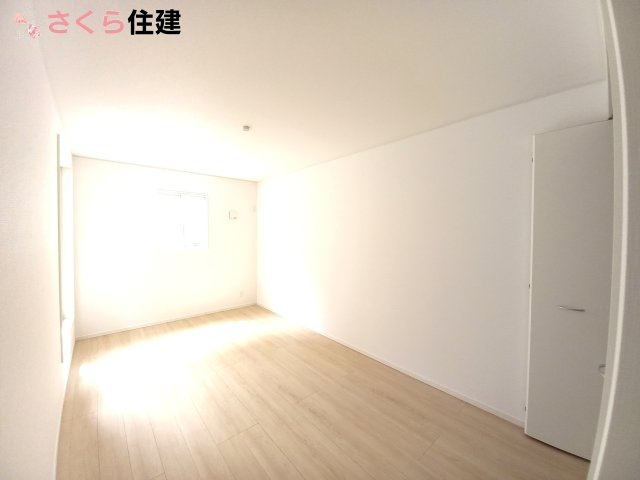 クレイドルガーデン宇都宮市桜　第3の洋室|南面の洋室です