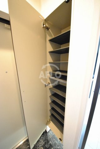 TLRレジデンス難波東の玄関|プレアデス難波東　玄関スペース
