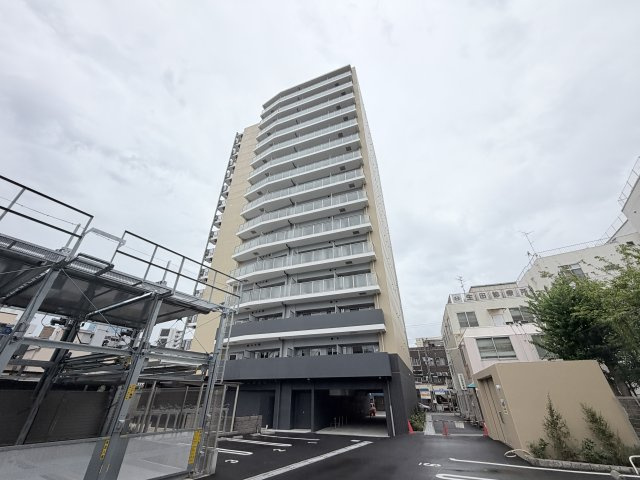 セレニテ西元町アリエの外観