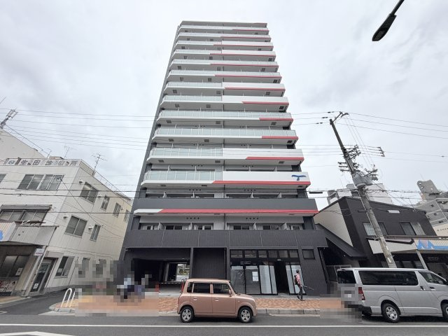 セレニテ西元町アリエの外観
