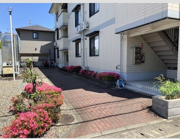 コアロード戸崎のエントランス