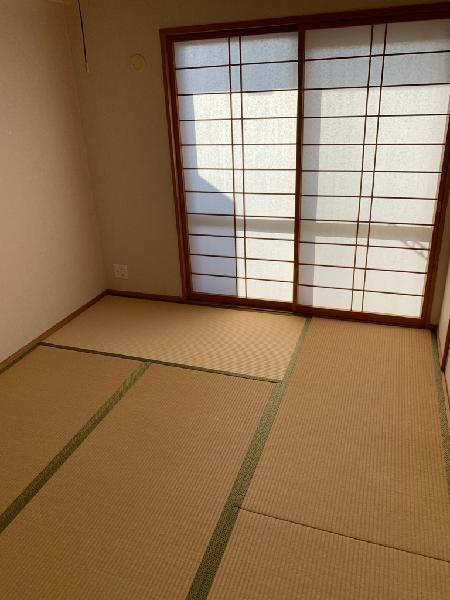 サーパス東向日の和室