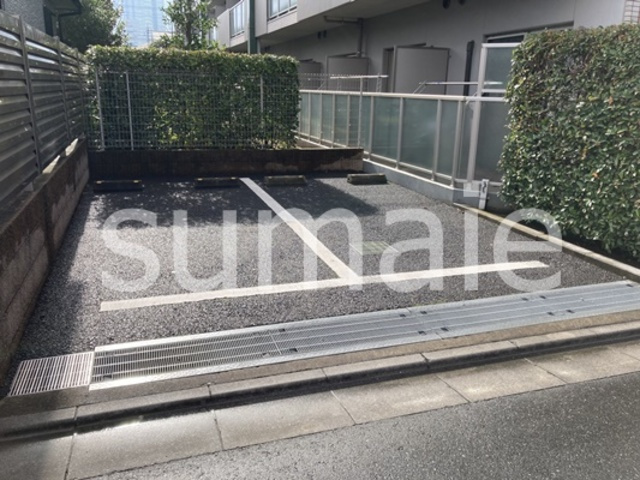 アリエさいたま新都心の駐車場|敷地内駐車場。（要確認）
