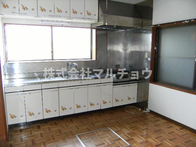 下三栖一戸建のキッチン|キッチンです