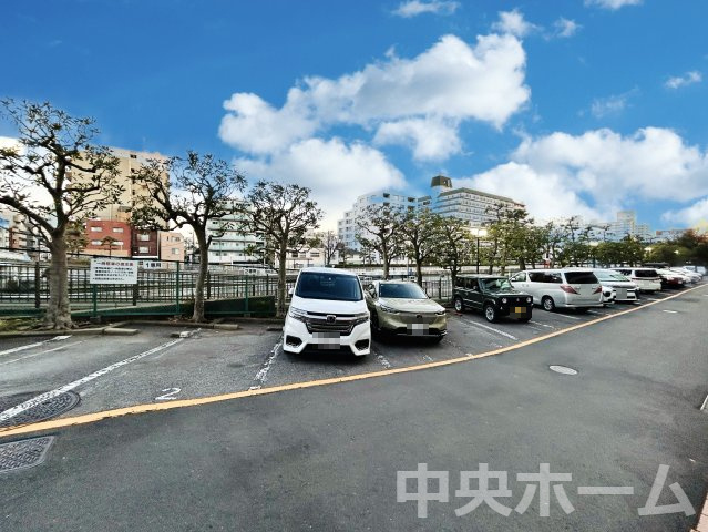 マンションニュー清澄の駐車場|【敷地内駐車場】最新の空き状況や費用などの詳細は担当スタッフまでお問い合わせください。