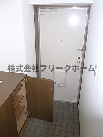 モーリエ武蔵野の玄関