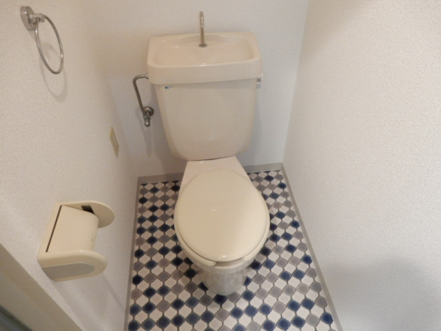 YKハイツ相生町のトイレ
