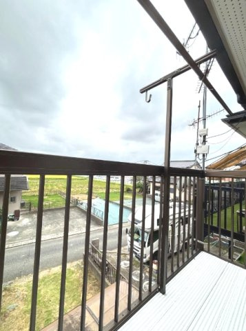 山武郡横芝光町横芝　中古戸建のバルコニー|JR総武本線横芝駅徒歩約14分 車種により3台可能 横芝光町立横芝小学校徒歩約4分