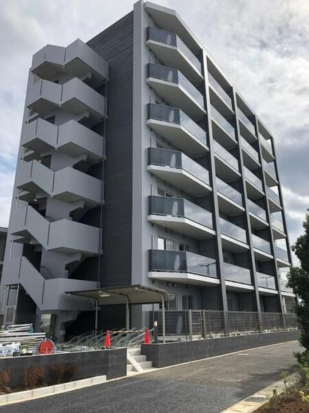 ART RESIDENCE IN KASHIWA-no-HA