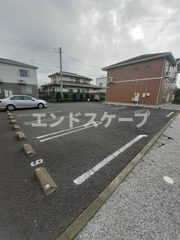 フェリーチェ　Ａの駐車場|高崎、前橋のお部屋探しはエンドスケープまで！お客様の理想お聞かせ下さい♪