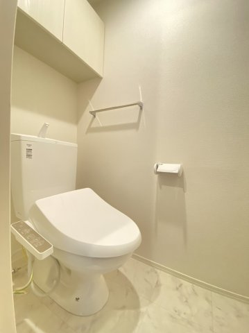 D-room阪急茨木市のトイレ