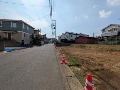 【前面道路含む現地写真】 | 伊奈町寿3丁目分譲地　③号地