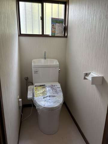 富戸　閑静な住環境で家庭菜園も可能な3SLDKのトイレ|使いやすいトイレです