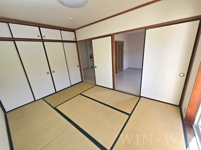 サンヒルズ鷹丘 Aの寝室