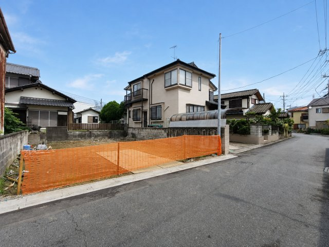 三郷市　高州1丁目　新築戸建　　全1棟の前面道路含む現地写真|施工例です
