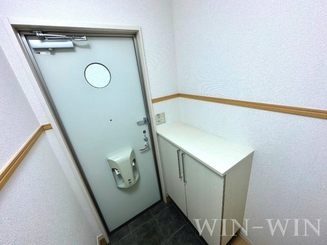 バイオ21 15-1の玄関