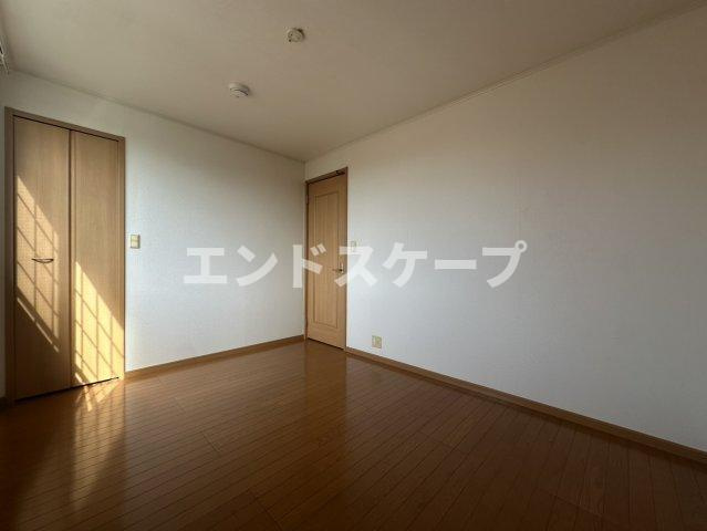 プリムヴェールの洋室|高崎、前橋のお部屋探しはエンドスケープまで！お客様の理想お聞かせ下さい♪