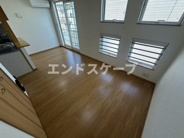 プリムヴェールの居間・リビング|高崎、前橋のお部屋探しはエンドスケープまで！お客様の理想お聞かせ下さい♪