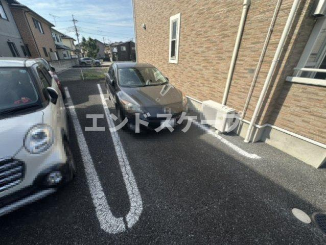 プリムヴェールの駐車場|高崎、前橋のお部屋探しはエンドスケープまで！お客様の理想お聞かせ下さい♪