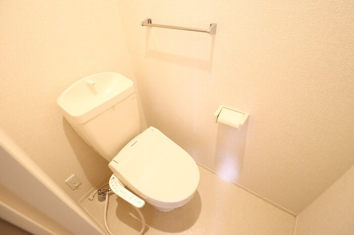 プリマベーラ　Bのトイレ|温水洗浄暖房便座