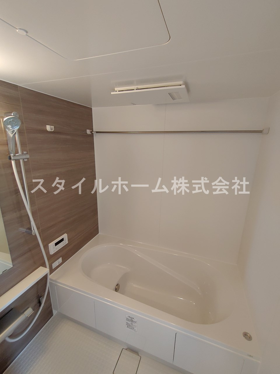 ソレイユ入船の浴室