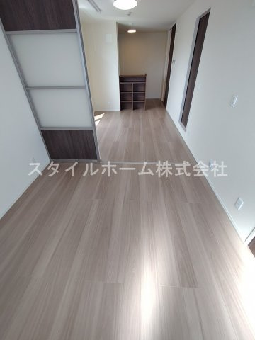 ソレイユ入船の居間・リビング