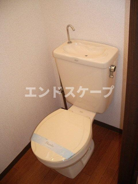 リ・クレストのトイレ|高崎、前橋のお部屋探しはエンドスケープまで！お客様の理想お聞かせ下さい♪