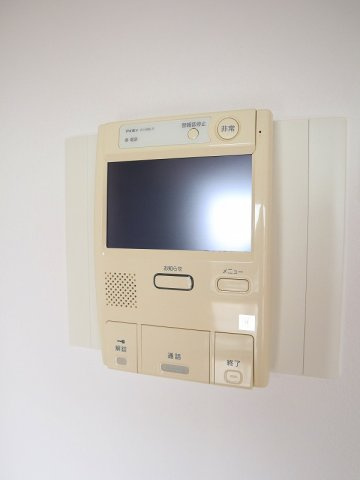 【セキュリティ】 | グランシャリオ | TV付きインターホンでセキュリティ面も安心です