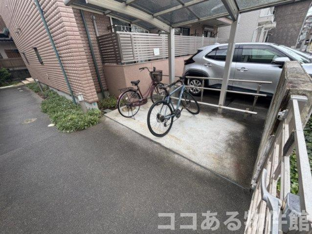 ドミール・ナチュレの駐車場|駐輪場