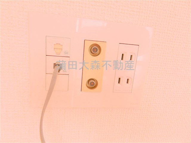リエス大森ル・ノードの設備|マルチコンセント　TV　インターネット　コンセント