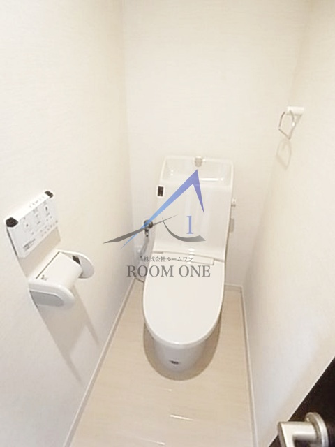 市谷仲之町住宅のトイレ|トイレです。
