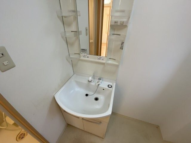 エフコート甲陽園東山の洗面所