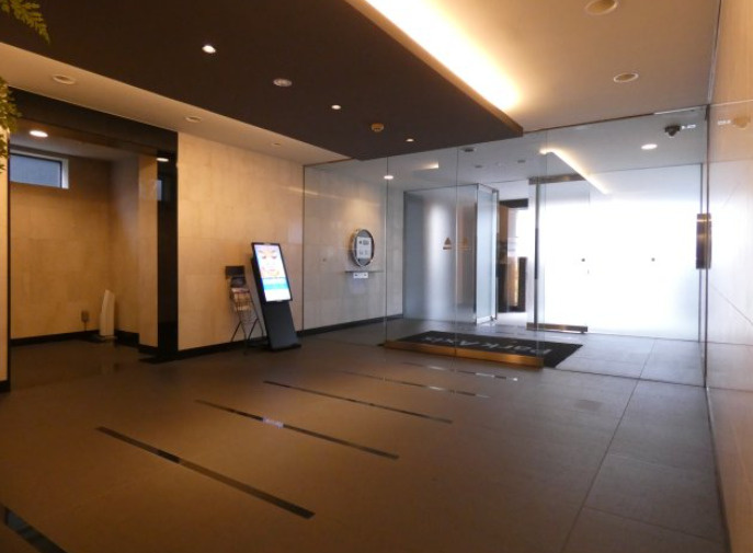 パークアクシス西麻布ステージのエントランス