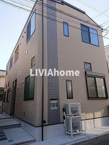 練馬区春日町２丁目のアパートの外観