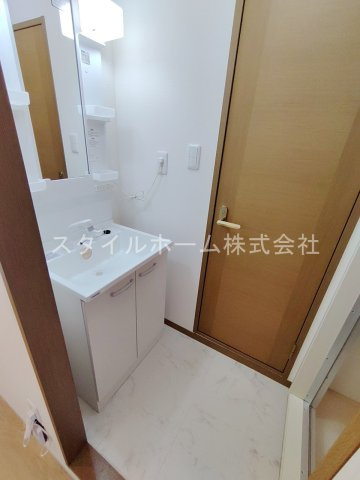 パークハウス南牛川の洗面所|別部屋写真です。