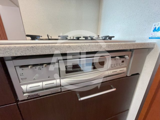 帝塚山　松寿庵　住吉小学校のキッチン|帝塚山松寿庵　キッチングリル付き