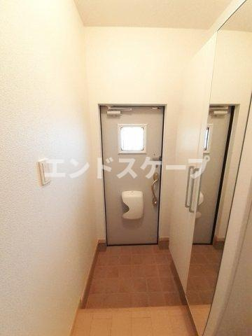 ＴａｋａｓａｋｉＴｏｔｔｏｓⅢの玄関|高崎、前橋のお部屋探しはエンドスケープまで！お客様の理想お聞かせ下さい♪