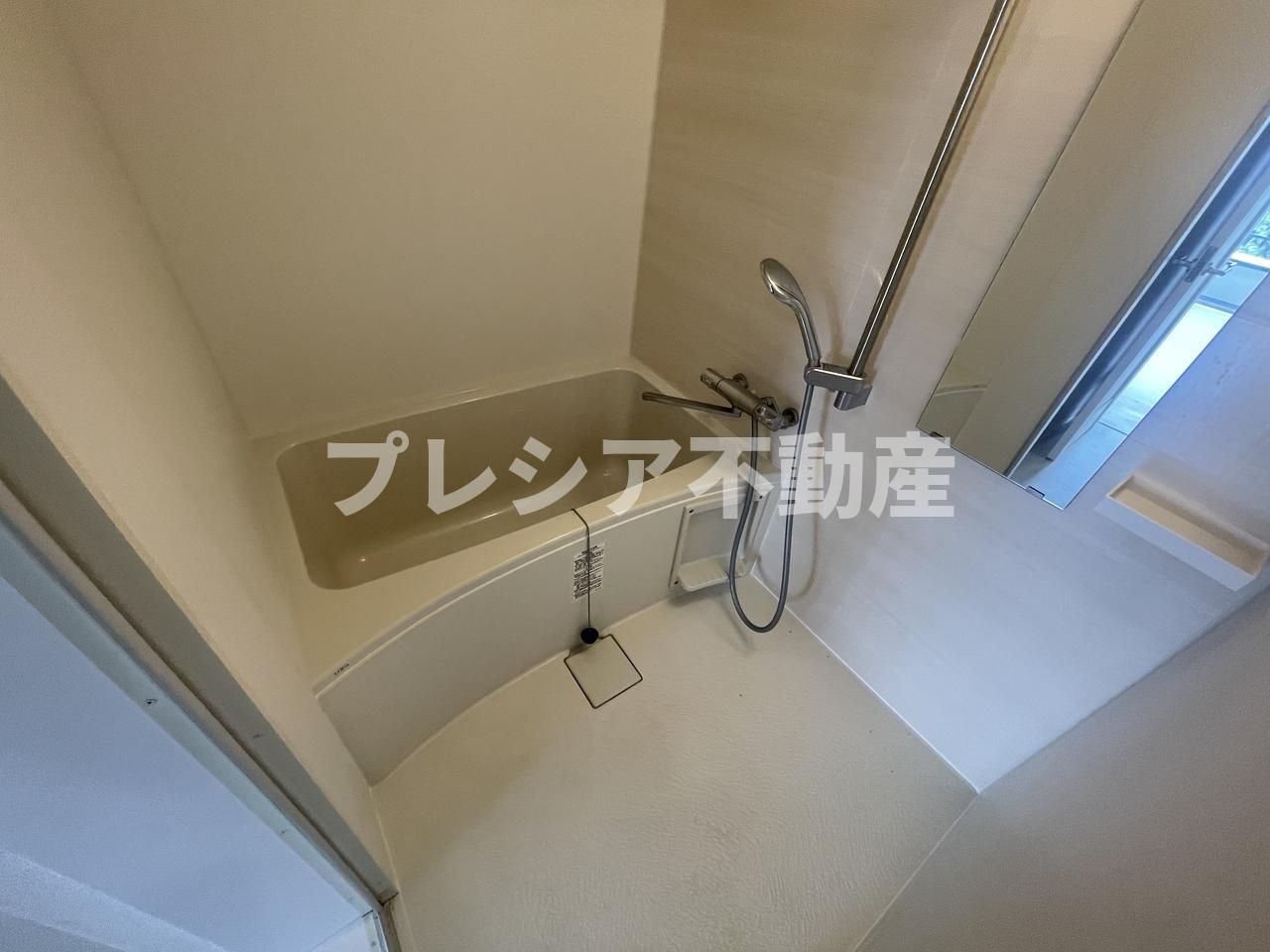 第一松並ハイツの浴室
