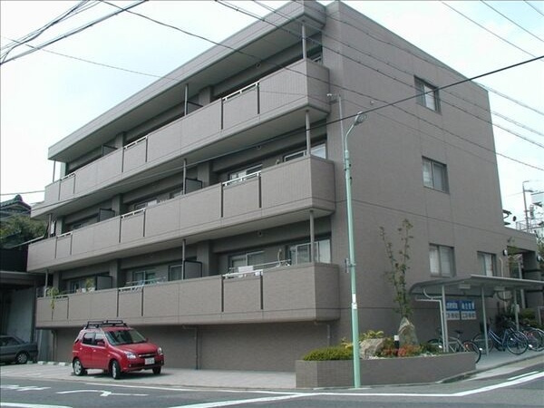 サンシャイントリスの外観