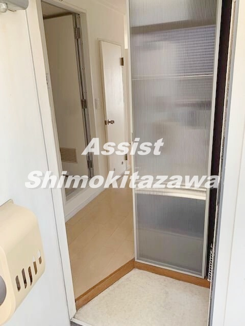 モリグリーンハイツの玄関