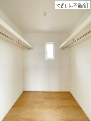 【収納】 | 深谷市田中　新築住宅 | 各部屋に収納が充実しているから、片付けがラク。季節用品もすっきり収まり、生活感を隠せます。
現地(2026年9月撮影)