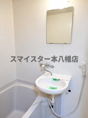 コート・ジョイワンの洗面所