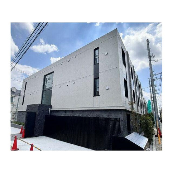 【外観】 | GENOVIA高円寺Ⅱ | 鉄筋コンクリート造のがっちりとした建物。