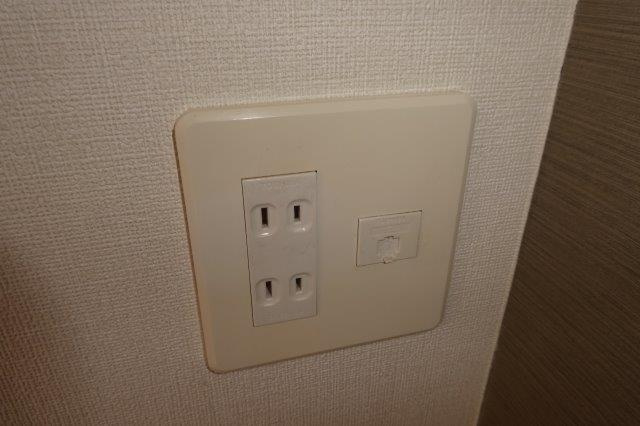 フローラ日吉の設備|電話モジュラー