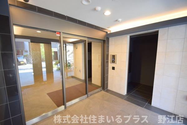 クレールフォレスタのエントランス