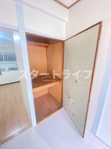 吹田市出口町の賃貸マンションの収納