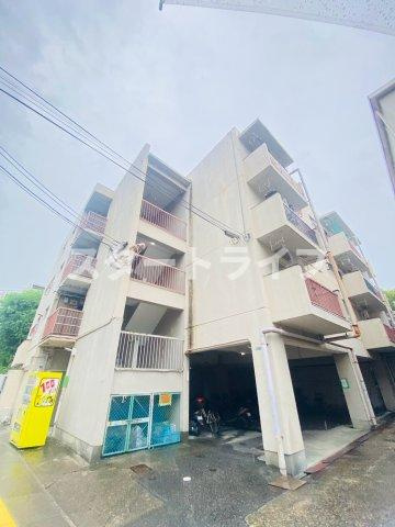 吹田市出口町の賃貸マンションの外観