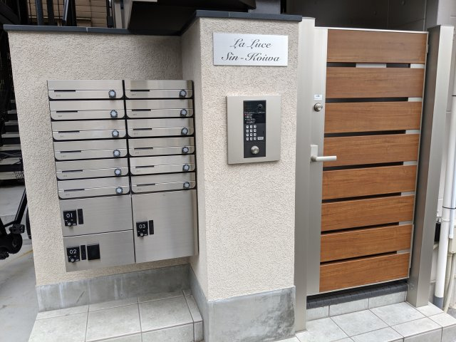 ラ・ルーチェ新小岩のエントランス