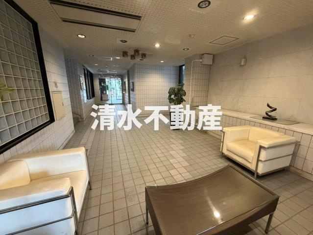 豊玉北3丁目賃貸マンションのロビー|建物の内部です
